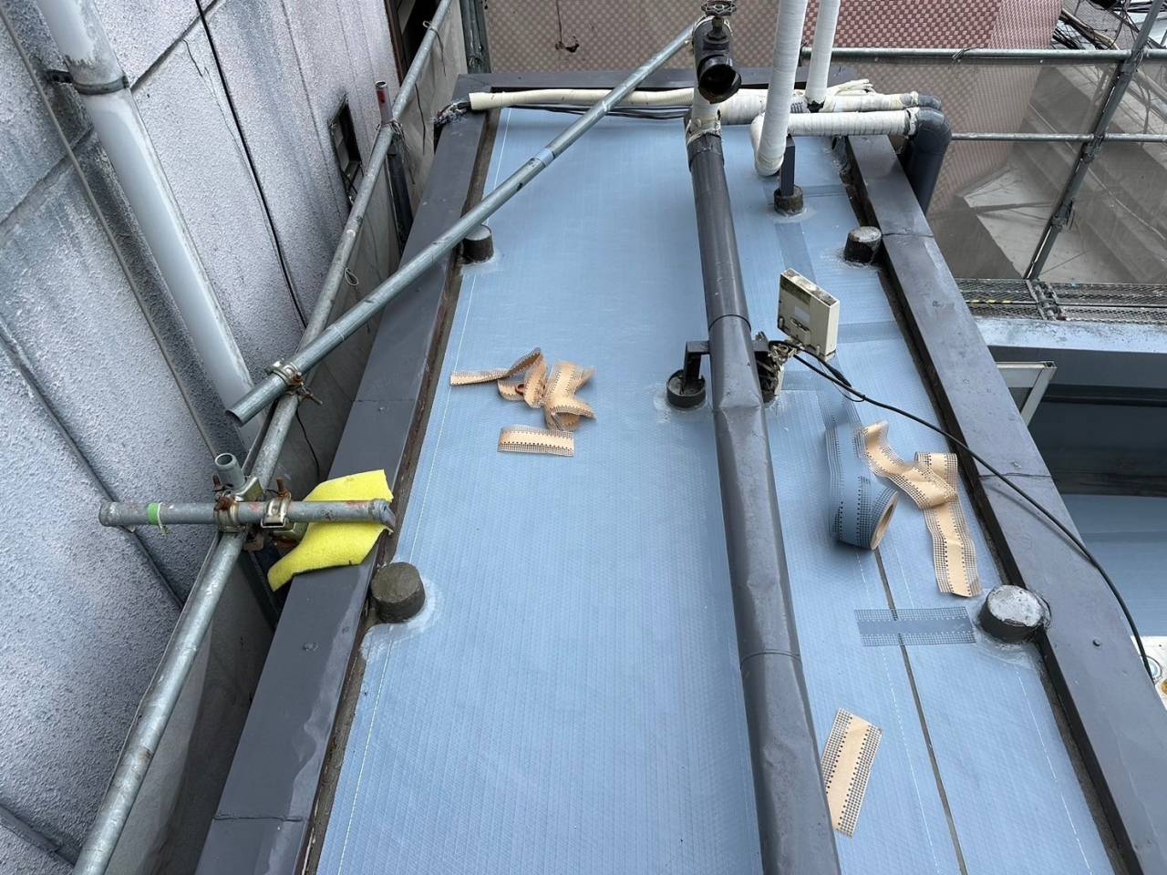 塔屋 ジョイントテープ貼り